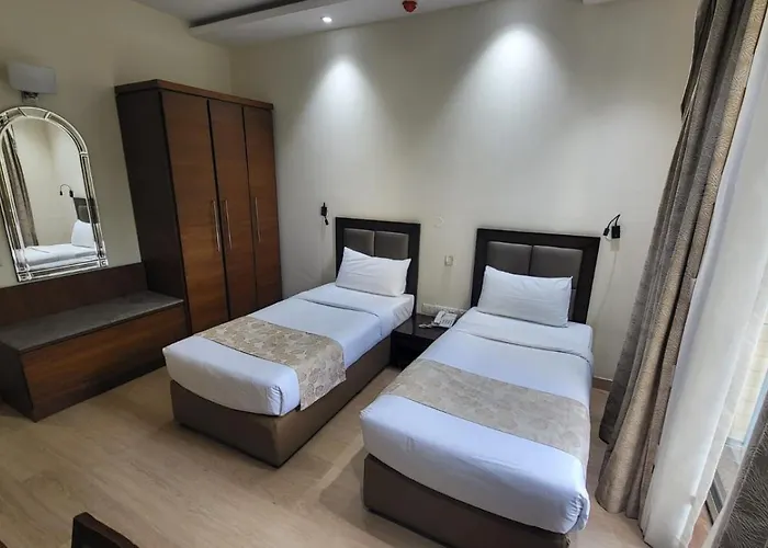 Deluxe Twin Room
